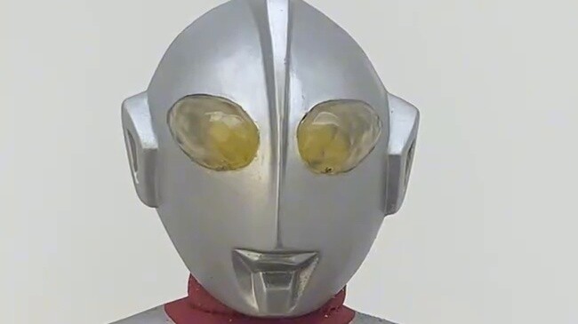 Lost 400 yuan! Limited to 1,000 pieces of this rare old Ultraman toy. I was extremely upset after pl