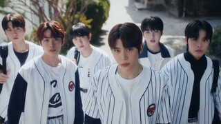 تم إصدار الفيديو الموسيقي لأغنية "Hands Up" الأولى لفرقة NCT NEW TEAM