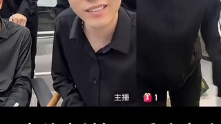 Thanh Hải đang chiêu mộ binh lính, một người chơi cấp tông môn đã xuất hiện!