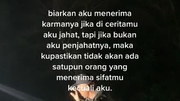 i feel aku terlalu sakit untuk melihat but kita pernah tertawa bersama sampai dukapun bersama