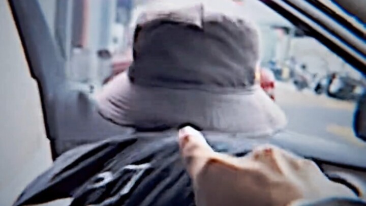 Những tiếng hét này của anh em in sâu vào trái tim tôi.