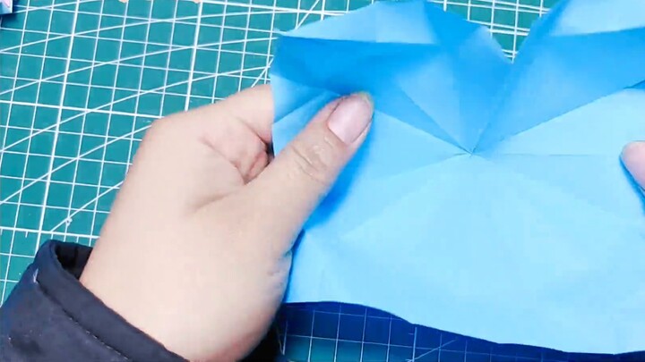 Tutorial Origami Hydrangea Buatan Tangan Hydrangea yang begitu indah dapat dilengkapi dengan origami