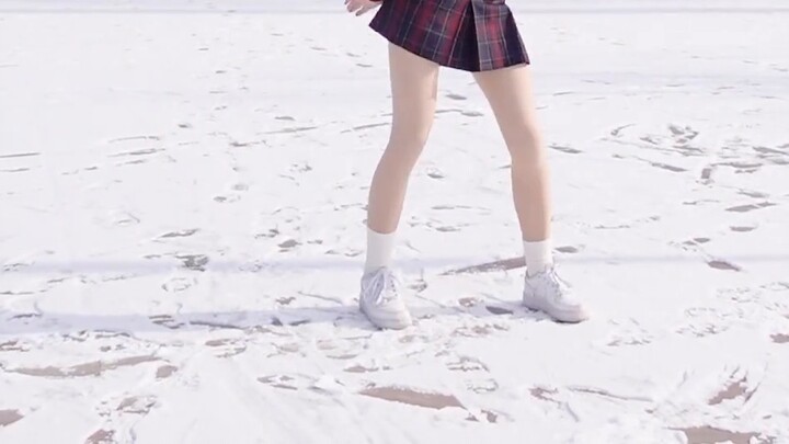 -15°C! Rất đẹp! Phiên bản giới hạn Snow Skin IVE "Eleven" Dance Cover
