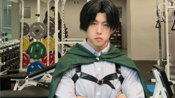 Captain Levi's 200kg deadlift training