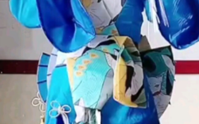 Đến giúp Hỏa Vũ chọn nào?