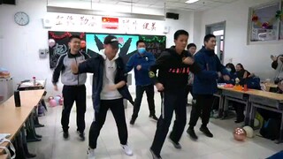 石家庄二中2021 15班新宝岛