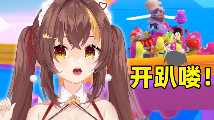 Streamer ảo đi lấy đồ ăn, người hâm mộ vây quanh đông nghịt tổ chức tiệc tùng...