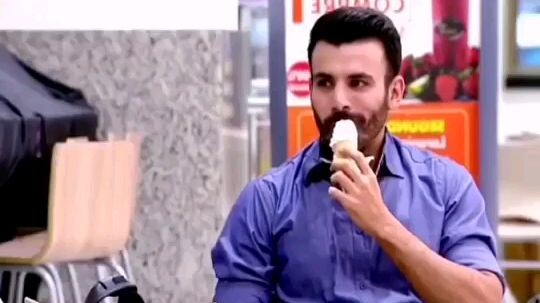 Blind prank eating ice cream