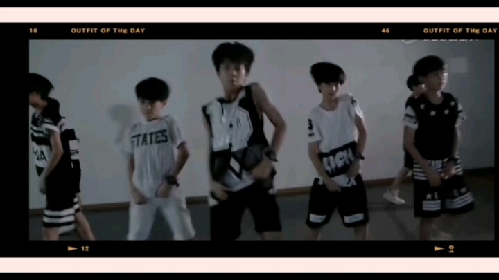 فرقة حظر الحب رقصة 【بانغ بانغ بانغ】