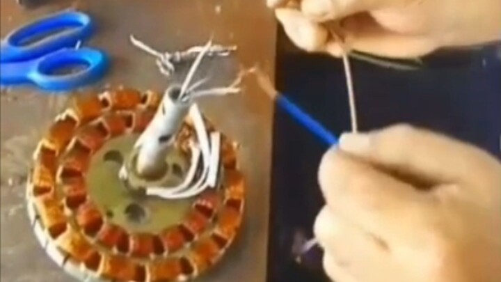 99%的人不知道！电风扇线圈维修的绝密电烙铁技巧 🤫English: 99% People Don't Know! The Ultimate Soldering Iron Trick for