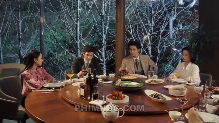 Ngày Làm Người Dưng, Đêm Là Người Tình - tập 1