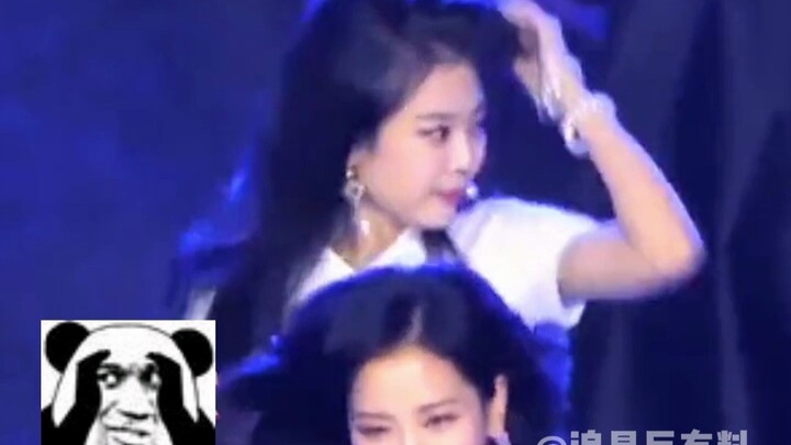 Blackpink là nhóm nữ số một thế giới, ai dám chê bai! Ngay cả những tiết mục chưa qua tập luyện vẫn 
