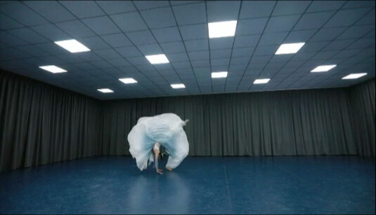 Classical dance "Love and Thoughts" Choreographer: Peng Jie Dancer: Jiang Yujie's work during the ar