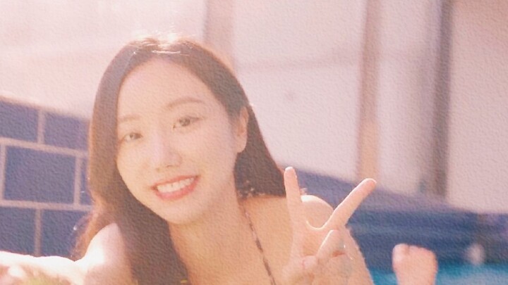 Chị sẽ dẫn em đi chơi dưới nước~ Nhớ xem đến cuối nhé