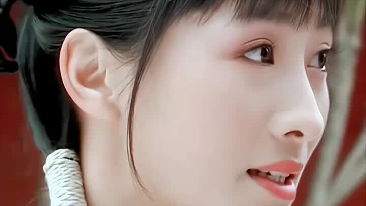 #Song “Flower in the Mud” When An Lingrong first saw Huanbi, she knew right away that she was the Zh