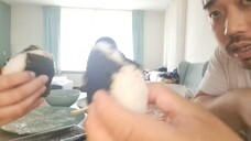 ASMR EATING SOUNDS - ONIGIRI (JAPANESE RICE BALLS)