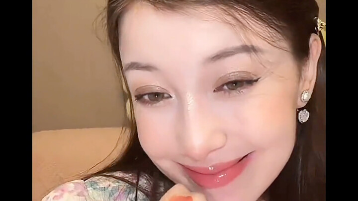 我属于是一本正经的胡说八道哈哈哈哈哈哈