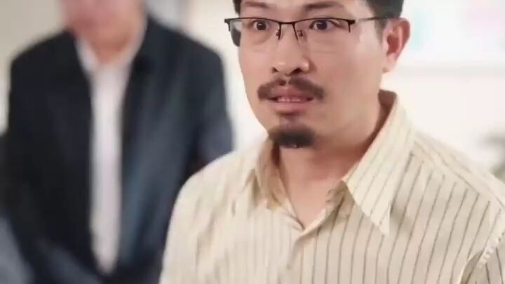 Aktris jadi figuran korban, taklukkan bos jahat obsesif dengan persona gila