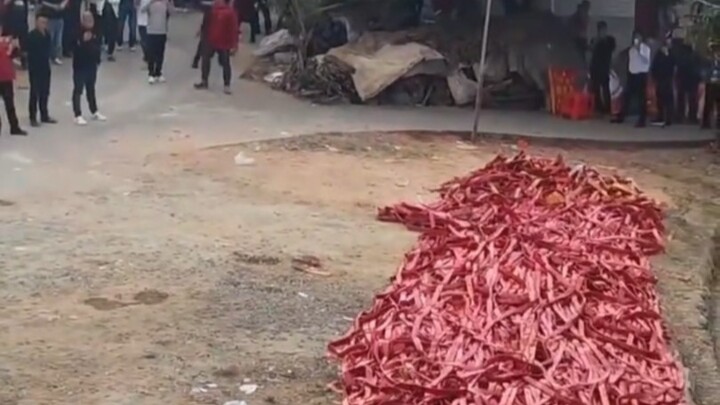 What would happen if so many firecrackers were set off at the same time?
