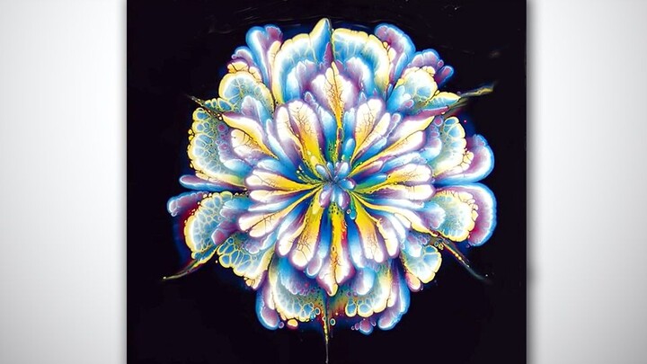 The beautiful fluid art painting