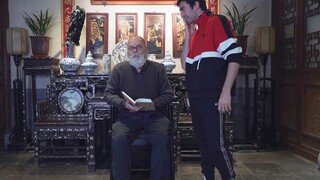 We found a foreign old man who can recite the Tao Te Ching!