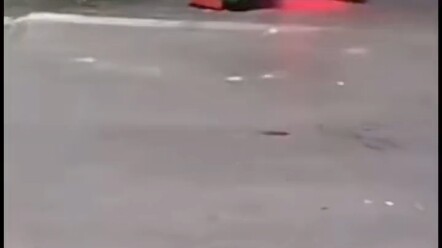 Tôi thật sự không nhịn nổi nữa, hahaha!