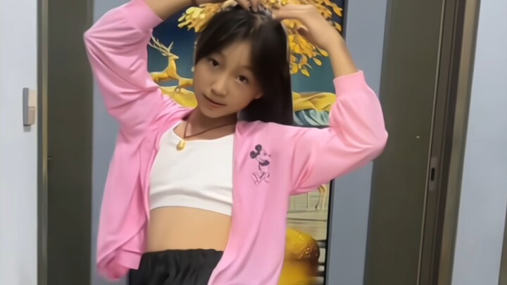 Little Girl Who Loves to Dance (2-in-1) @September