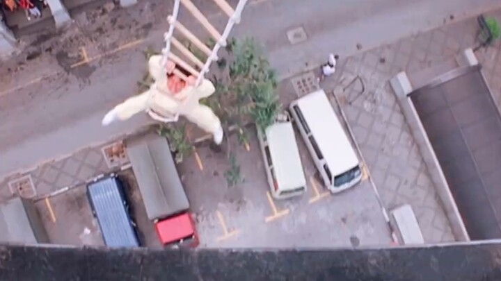 Foreign professionals deeply analyze Jackie Chan's plane jump in "Police Story 3", shocking Scott Ad