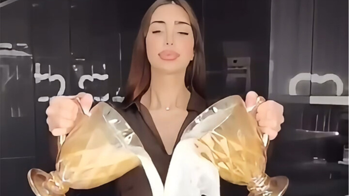 "Một món tráng miệng tồi tệ muốn thay đổi thế giới"