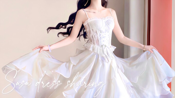 เริ่มตื่นเต้นรอคอยซัมเมอร์ที่จะได้ใส่เดรสสวยๆ แล้ว! เดรสตัวเล็กเหล่านี้น่ารักทุกตัวเลย แชร์ลุคแมทช์ก