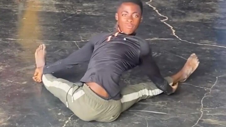 Is this really something a human can do? It’s freakishly, unnervingly flexible!