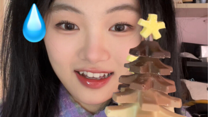 Are the snacks recommended by the blogger really delicious? (Christmas Edition)