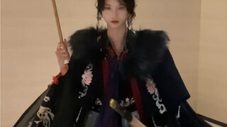 เสื้อคลุมสไตล์เท่ห์ที่มีหลายวิธีในการสวมใส่ ไม่ลองสักหน่อยเหรอ? ให้ความรู้สึกเหมือนผู้ปกครองหญิงที่ส