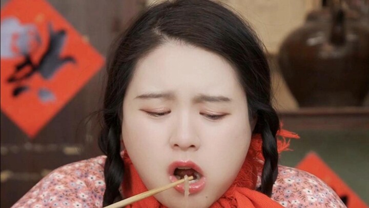 Makan malam Tahun Baru dari berbagai era!