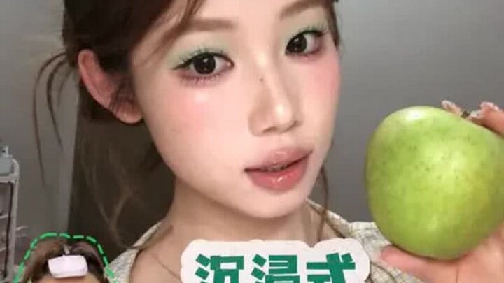 青苹果妆虽迟但到终于交作业了