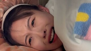 感性妈：被子晒完有一种阳光的味道～ 理性娃：那是臭氧的味道。