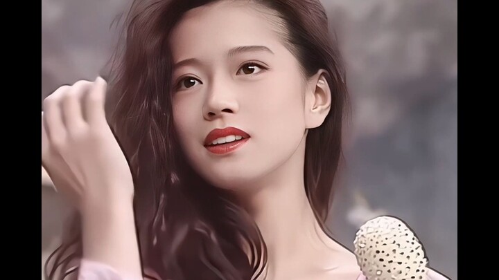 Hóa ra Xiaoxin luôn muốn nói cho tôi biết thế nào là vẻ đẹp thực sự vô song.