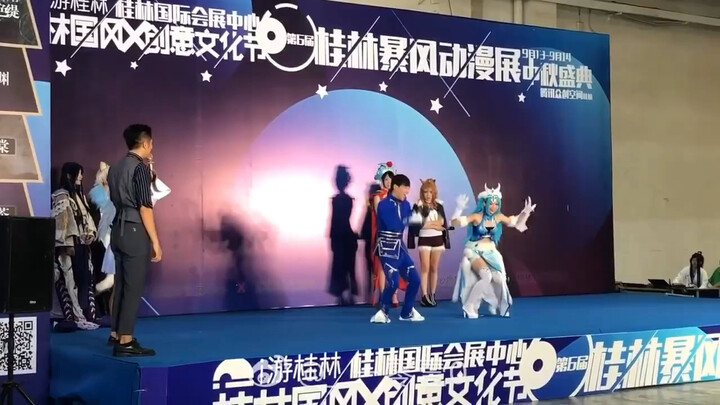 娃子学跳舞