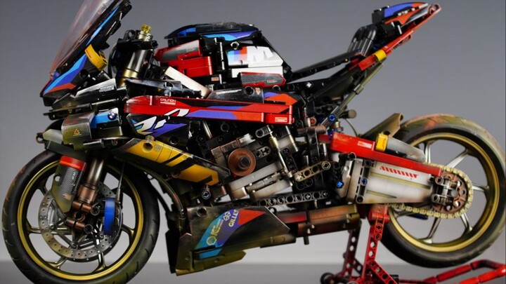 Apa? ? Kali ini saya mengulurkan tangan saya untuk melukis dengan cat semprot ke LEGO Technic BMW! !