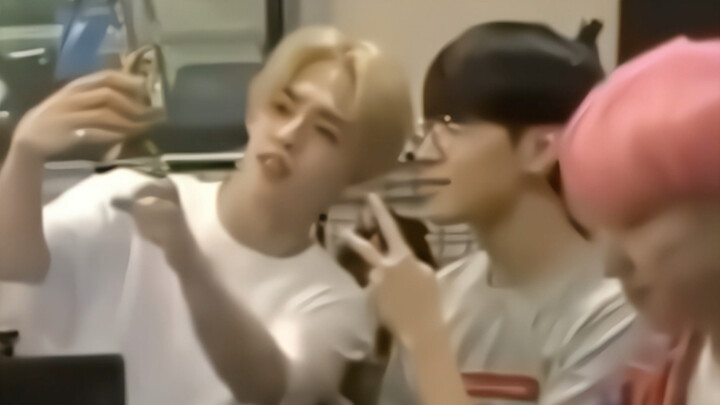 【เซเวนทีน】ค่ายฝึกถ่ายเซลฟี่ของซึงแจ: ฝึกทหารก่อน จงอึนเต็มตัว