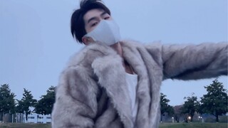校园打歌｜穿得像KAI一样跳Rover：