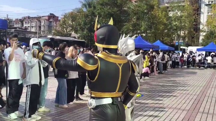 Sichuan University of Communication welcomes a new Kamen Rider