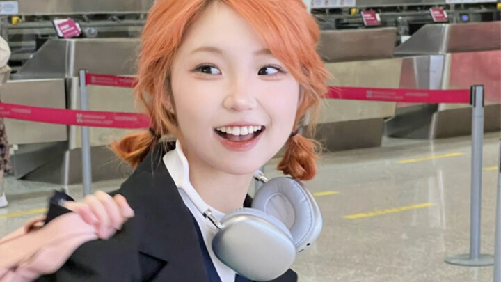 Buat-buat jadi cewek manis itu melelahkan, untungnya aku memang cewek manis asli!