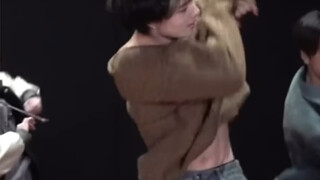 神小露腹肌与香肩的直拍一则｜NI-KI西村力‘Mixed Up’练习室直拍