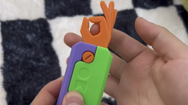 Lần này chắc không kẹp tay nữa đâu, các bé cứ yên tâm chơi nhé～#Giải tỏa căng thẳng #Chơi đồ mới lạ