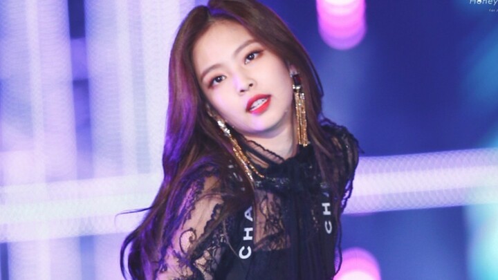 【JENNIE】How amazing is the officially certified divine straight shot by herself! A stage queen with 