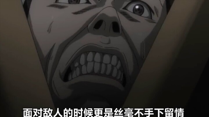 Người đàn ông thò tay vào bụng lấy ra hai bát thạch. Anh ta đang làm gì vậy?