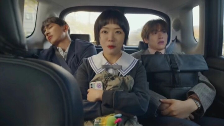 Siswi Ini Jadikan Gurunya Jadi Bahan Cerita BL 😭 [Drawing | Absolute Value of Romance]