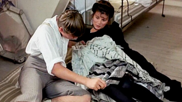 หนุ่มใหญ่กลับคฤหาสน์พักผ่อน แต่กลับปลดปล่อยตัวตนแท้จริงจนหมดสิ้น จัดการคว้าหัวใจสาวใช้ทั้งหมดไปครอง!