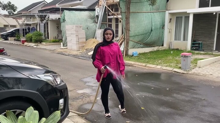 SORE YANG SANGAT CERAH⁉️ DI PERUMAHAN ORANG ORANG LUCU‼️